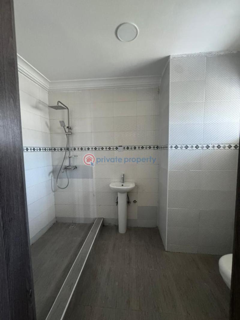 4 bedroom Terrace For Sale Songotede. Monastery Road Sangotedo Lagos - 6