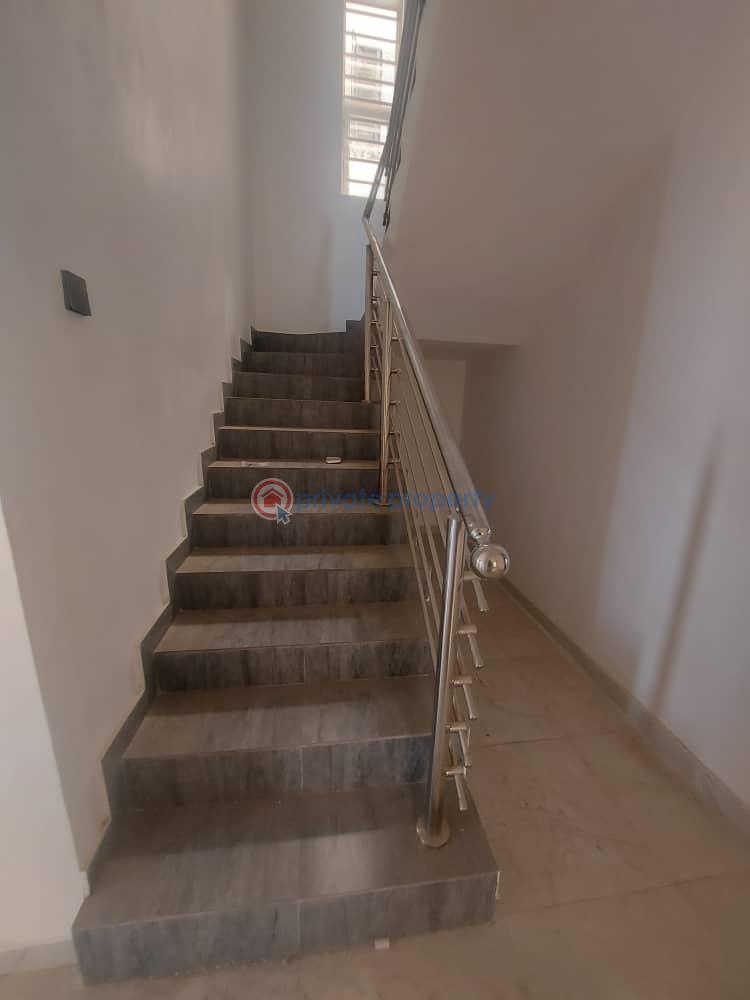 5 bedroom Detached Duplex For Sale Omole Phase 2 Ojodu Lagos - 5