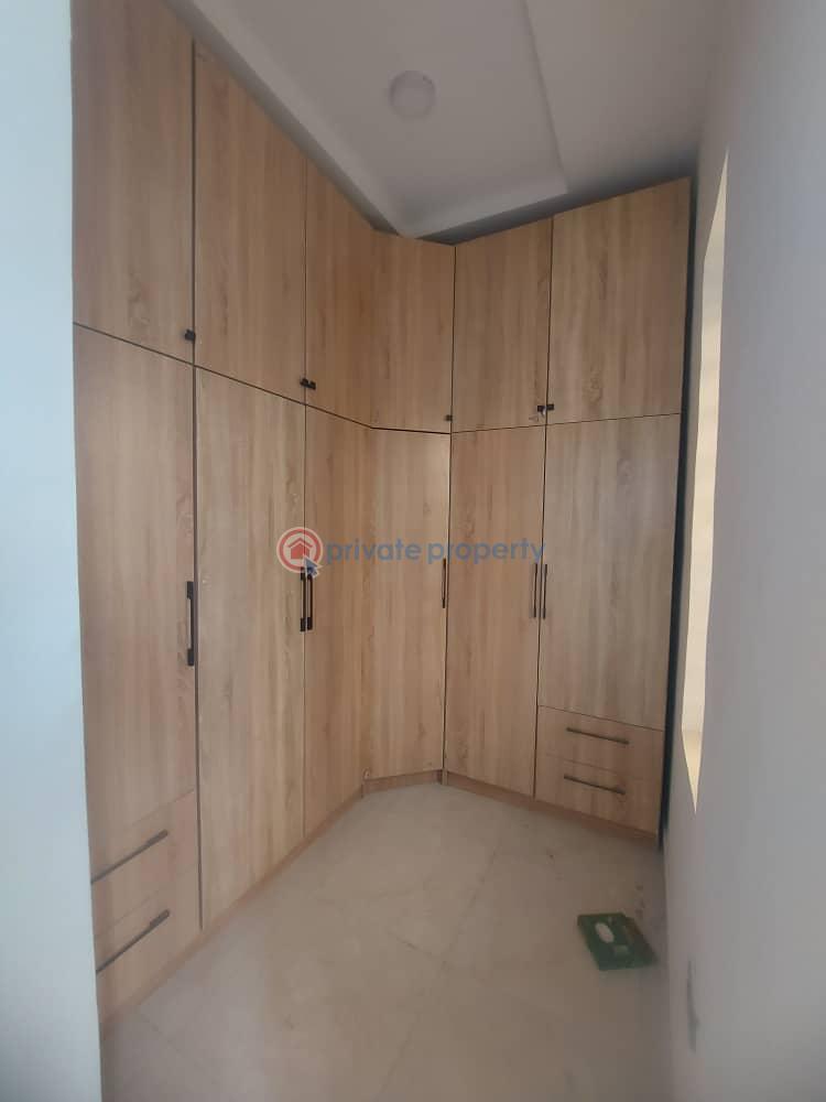 5 bedroom Detached Duplex For Sale Omole Phase 2 Ojodu Lagos - 10