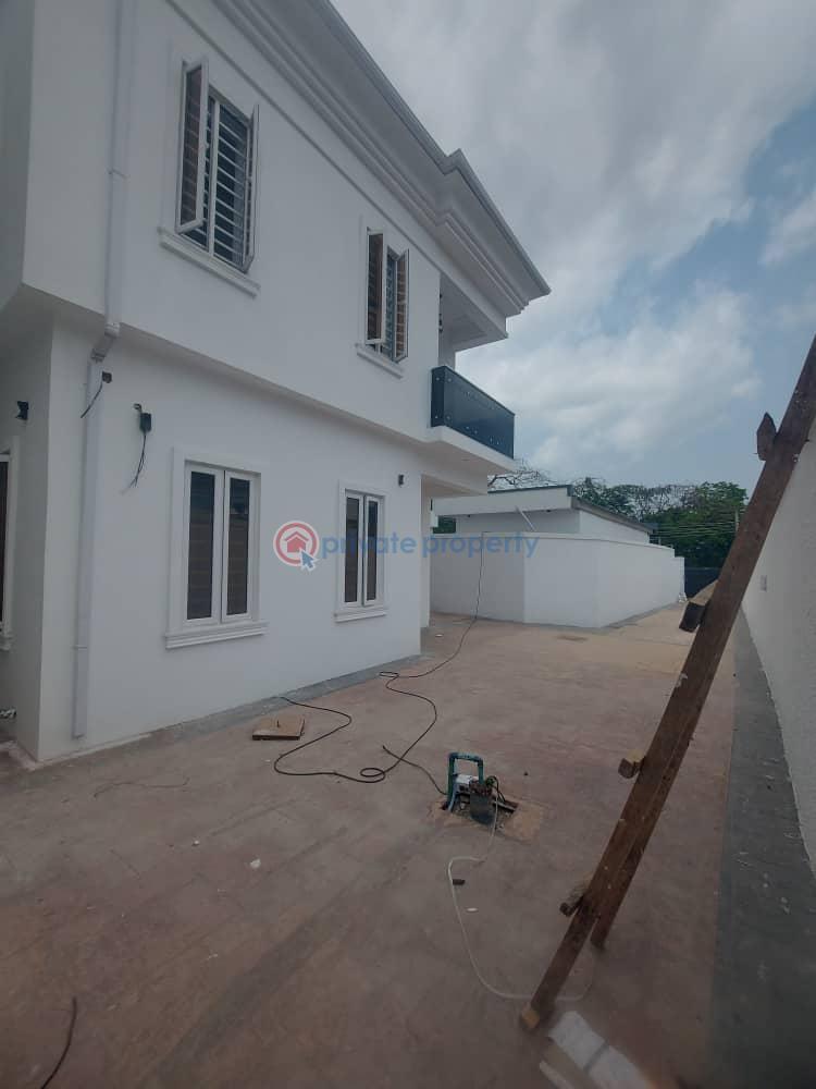 5 bedroom Detached Duplex For Sale Omole Phase 2 Ojodu Lagos - 2