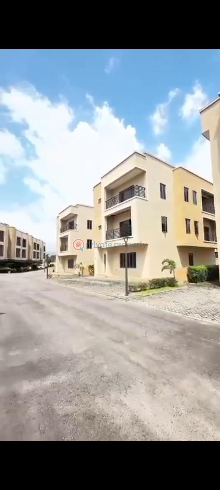 5 bedroom Detached Duplex For Rent Gilmore Jahi Abuja Phase 2  - 1