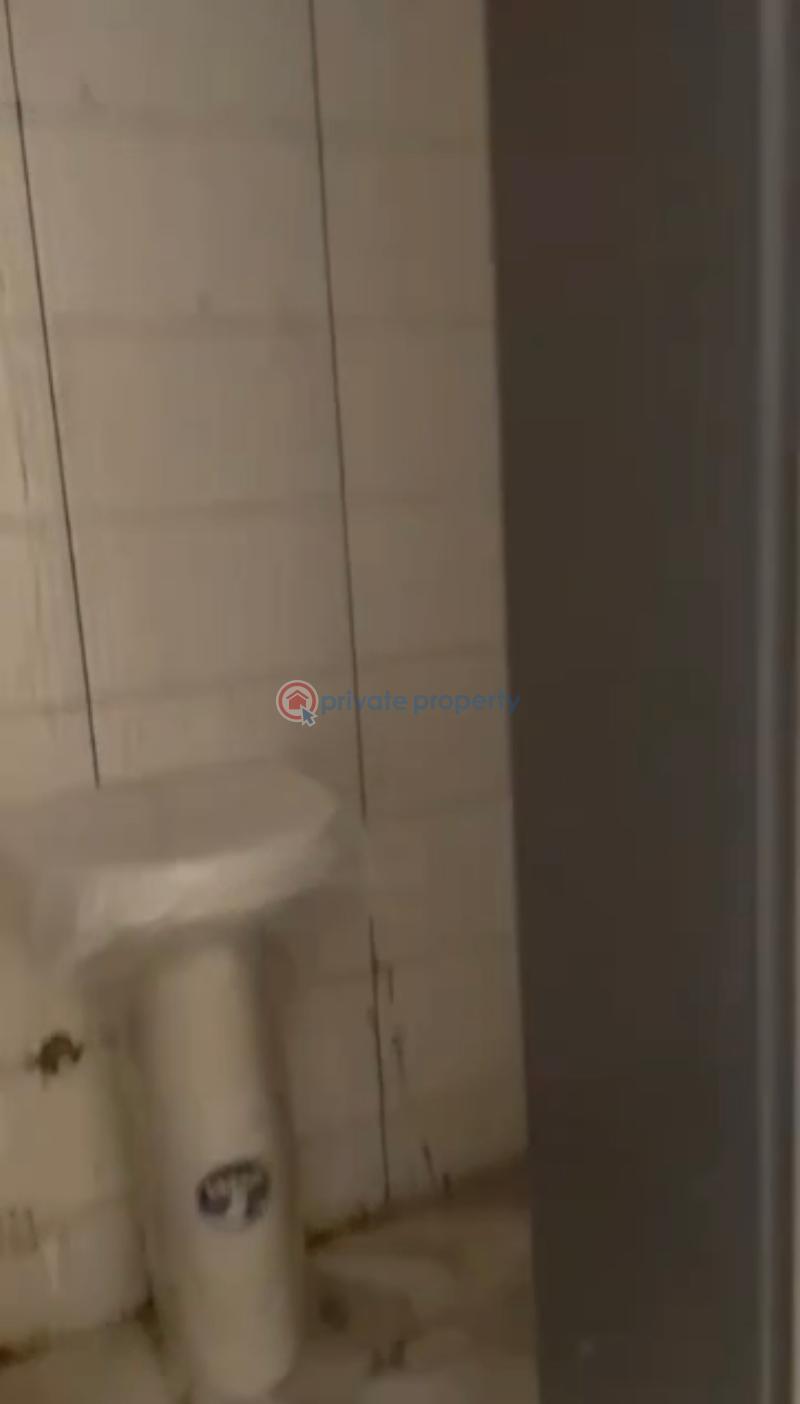 1 bedroom Block Of Flats For Sale Akoka Yaba Lagos - 5