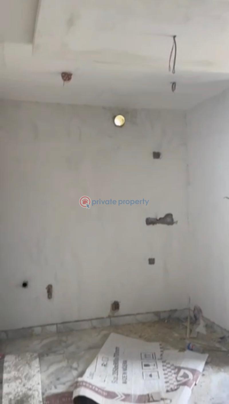 1 bedroom Block Of Flats For Sale Akoka Yaba Lagos - 4