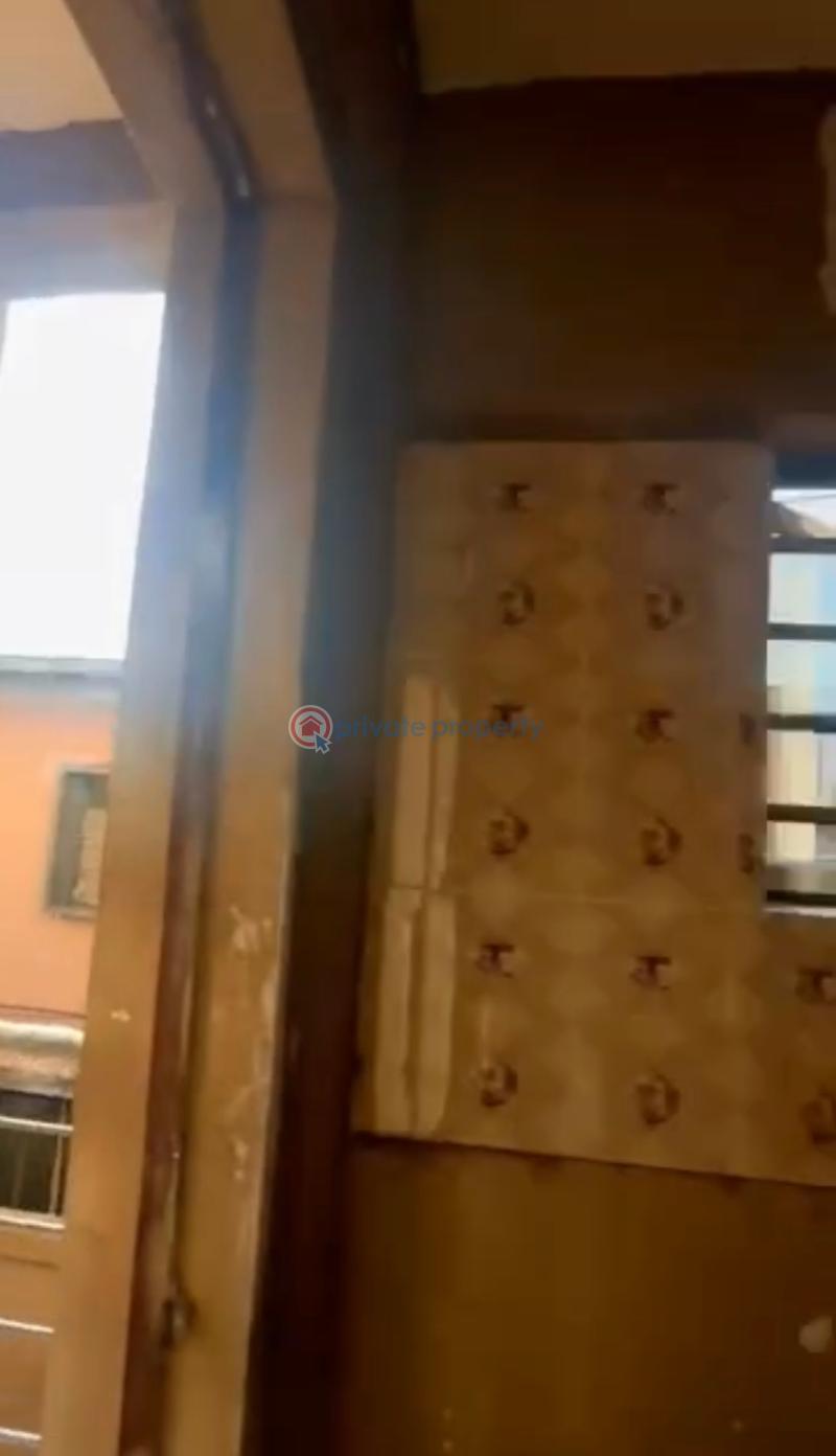 1 bedroom Mini Flat For Rent Off Shipeolu Pedro Rd Gbagada Phase 1 Lagos - 2