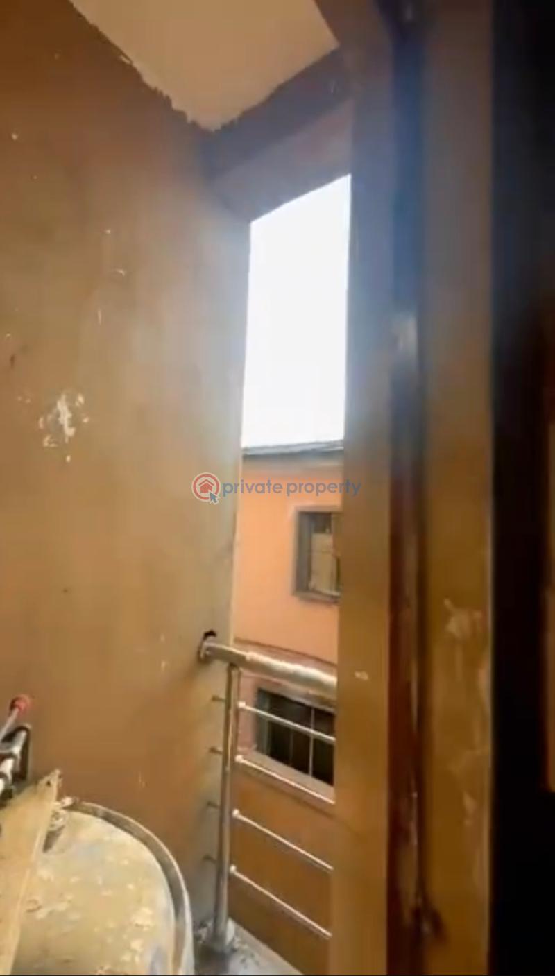 1 bedroom Mini Flat For Rent Off Shipeolu Pedro Rd Gbagada Phase 1 Lagos - 3