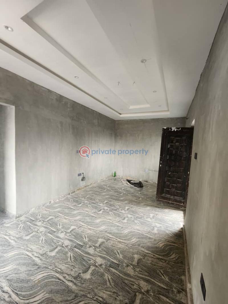 1 bedroom Mini Flat For Rent Off Anjorin Surulere Lagos - 2
