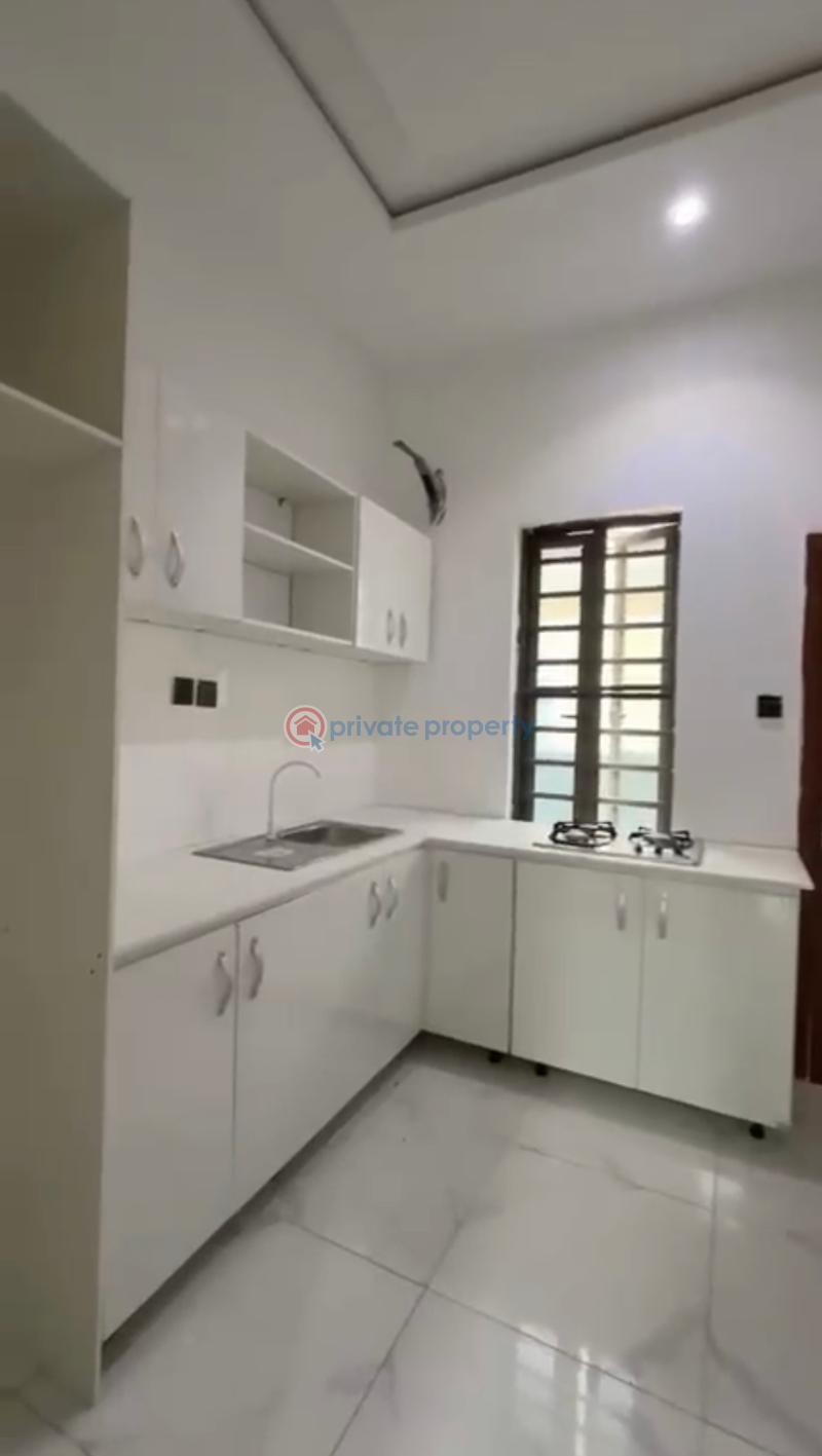1 bedroom Mini Flat For Rent Ologolo Lekki Lagos - 3