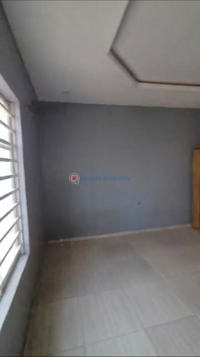 Studio Apartment For Rent Iwaya Onike Yaba Lagos - 7