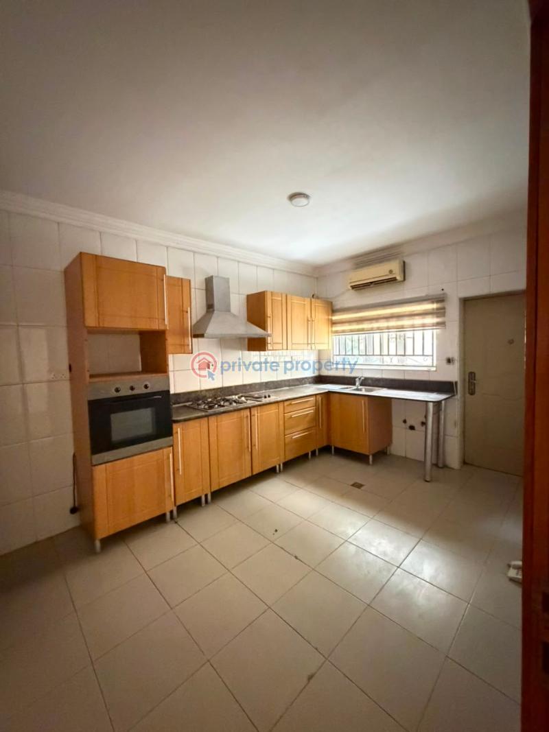 3 bedroom Block Of Flats For Rent Jabi Upstairs Jabi Abuja Phase 2  - 18