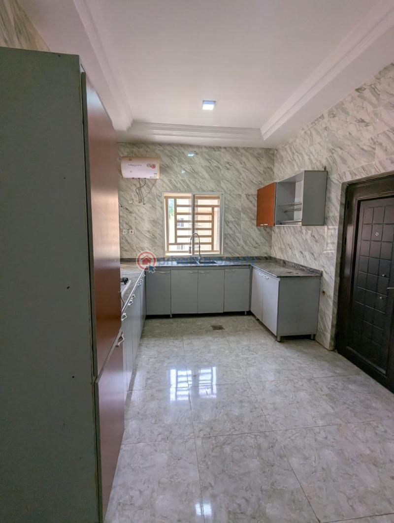 3 bedroom Block Of Flats For Rent Polaris Bank Area Life Camp Abuja Phase 3  - 6