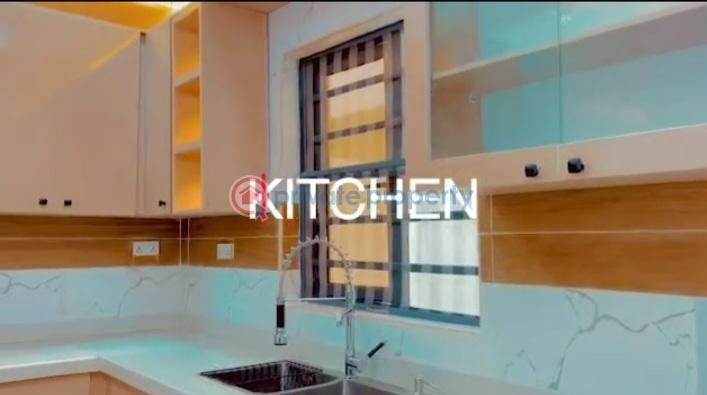 4 bedroom Terrace For Sale Pantheon Bridge Street ,along Orchid Hotel Road, Before Cooplag Estate , Lafiaji Lekki Lagos - 5