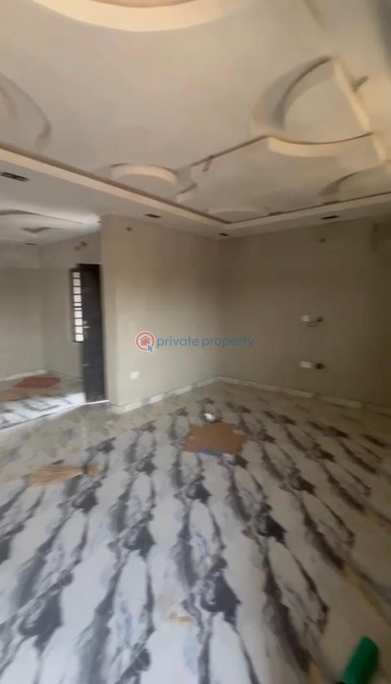 2 bedroom Flat & Apartment For Rent Off Fashoro Surulere Lagos - 0