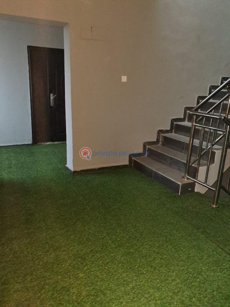 2 bedroom Flat & Apartment For Rent Alagomeji Yaba Lagos - 10