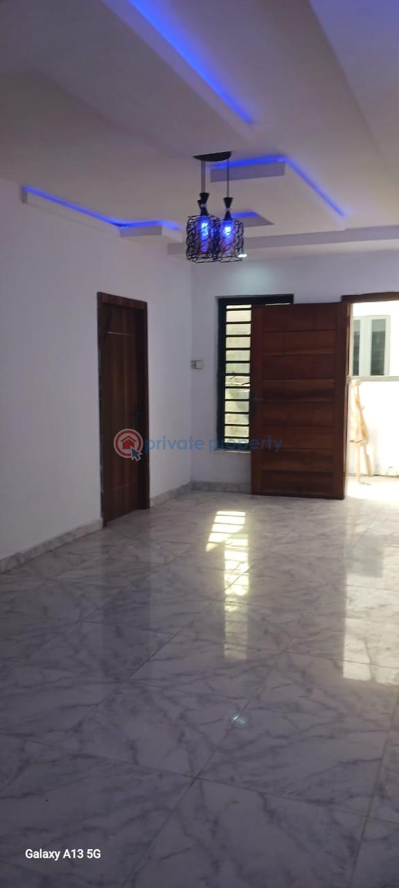 2 bedroom Flat & Apartment For Rent Ologolo Lekki Lagos - 1