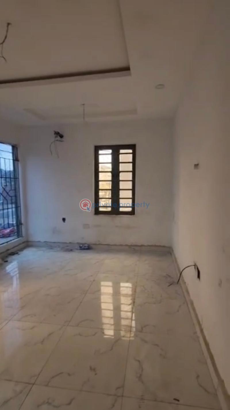 2 bedroom Flat & Apartment For Rent Alagomeji Yaba Lagos - 3