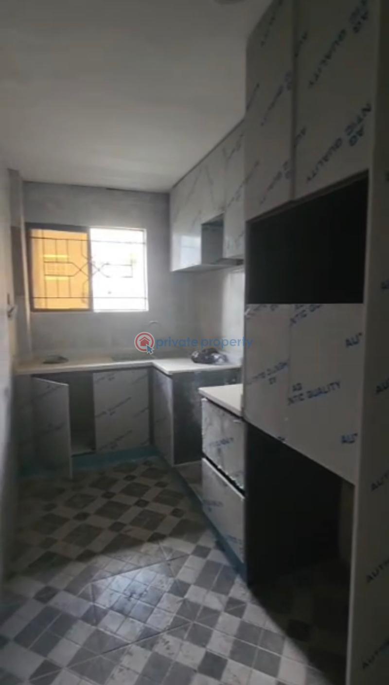 2 bedroom Flat & Apartment For Rent Alagomeji Yaba Lagos - 1