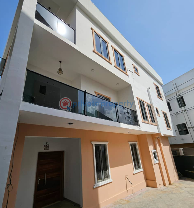 5 bedroom Detached Duplex For Sale Magodo GRA Phase 2 Kosofe/Ikosi Lagos - 0