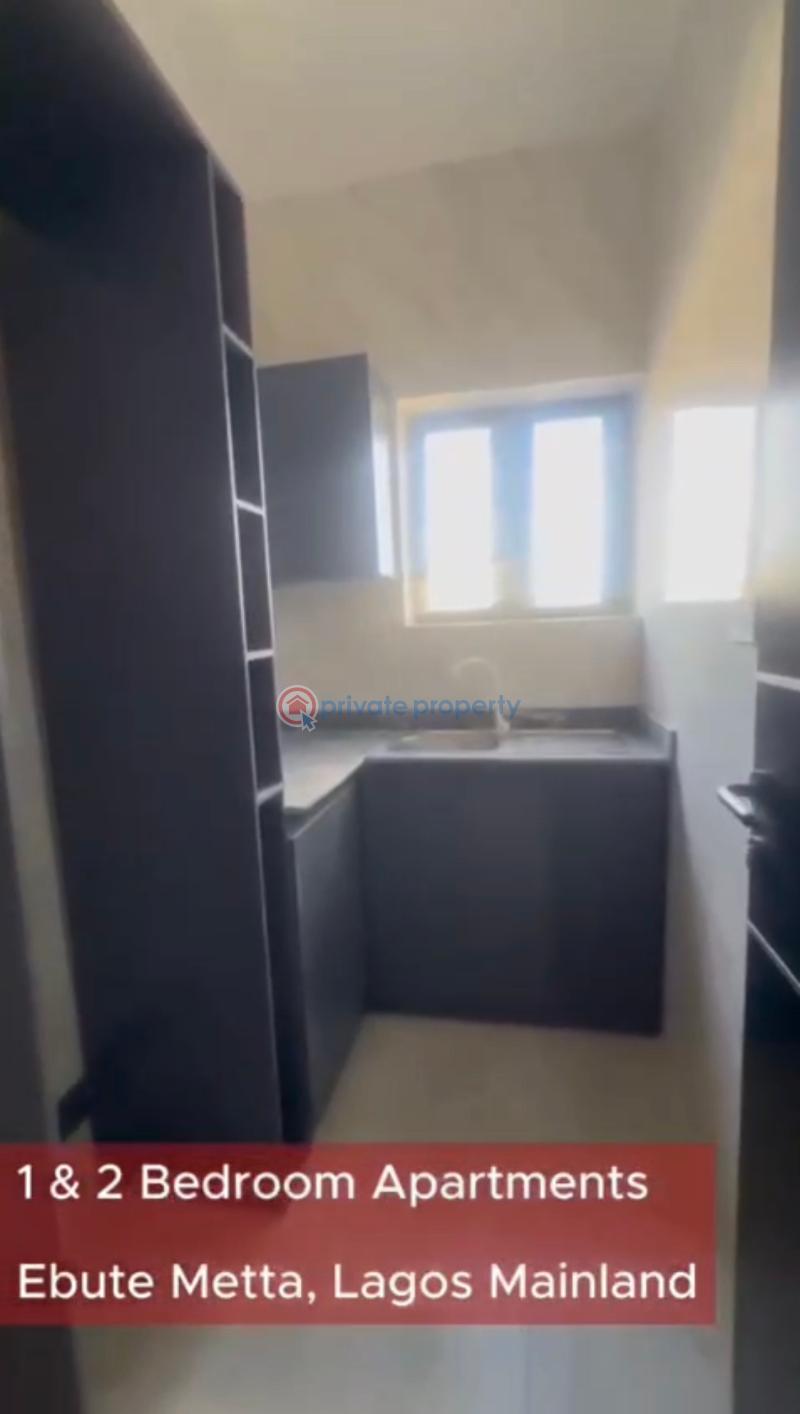 1 bedroom Mini Flat For Rent Ebute West Costain Yaba Lagos - 3
