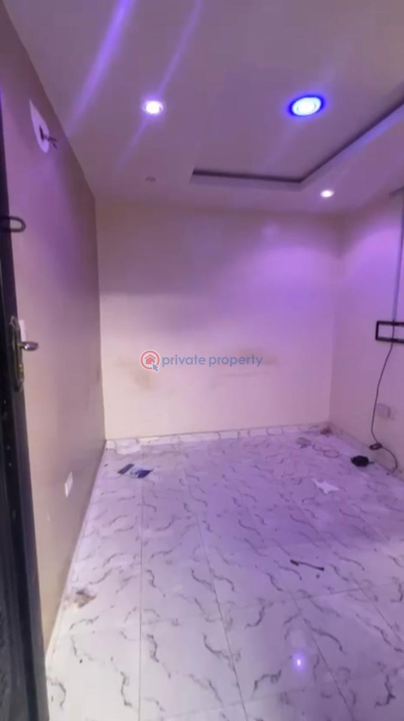 1 bedroom Mini Flat For Rent Morocco Yaba Lagos - 0
