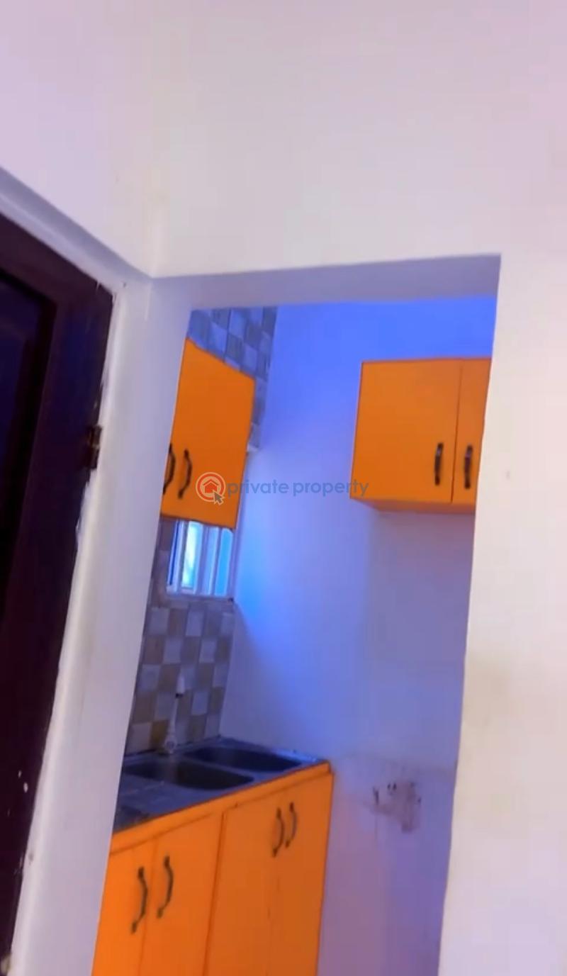 1 bedroom Mini Flat For Rent Akoka Yaba Lagos - 3