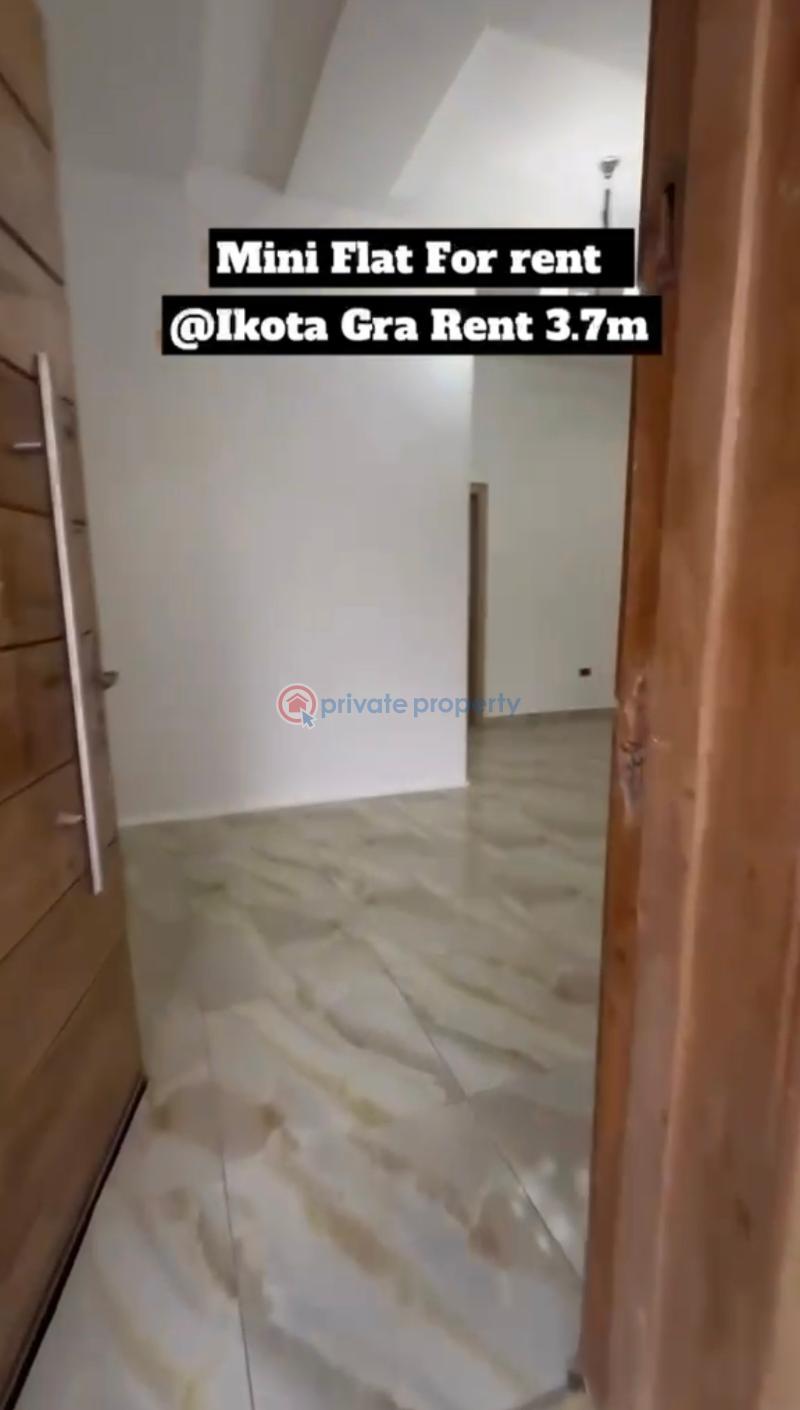 1 bedroom Mini Flat For Rent Gra Ikota Lekki Lagos - 0