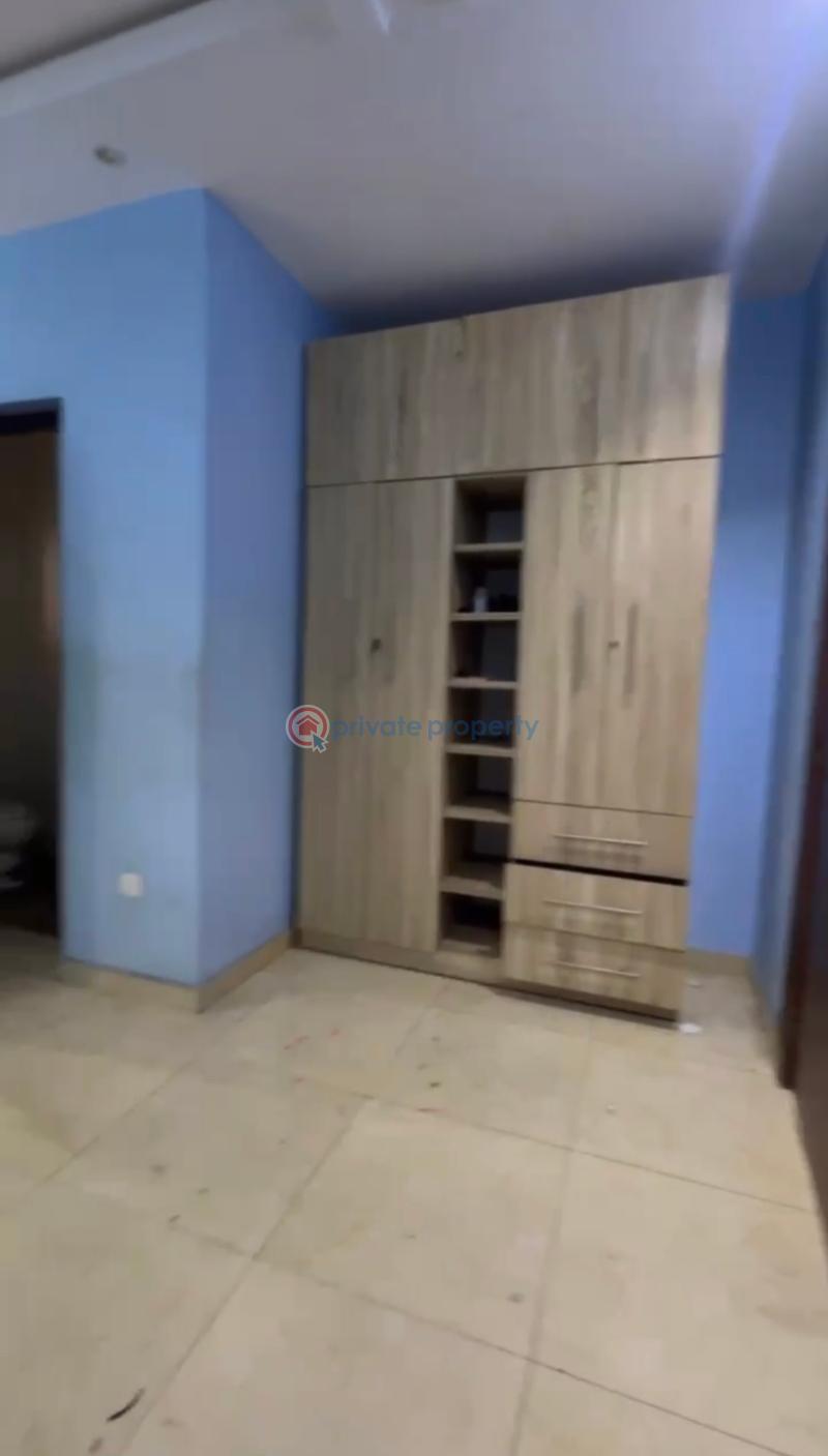 3 bedroom Flat & Apartment For Rent Off Brown Road Aguda  Surulere Lagos - 8