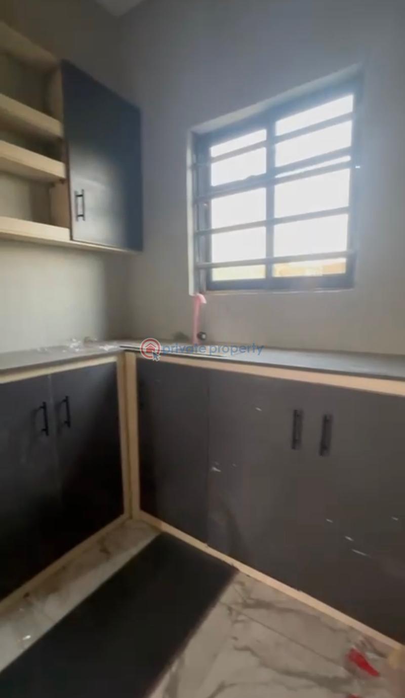 Self Contain For Rent Estate In Sholuyi Soluyi Gbagada Lagos - 1