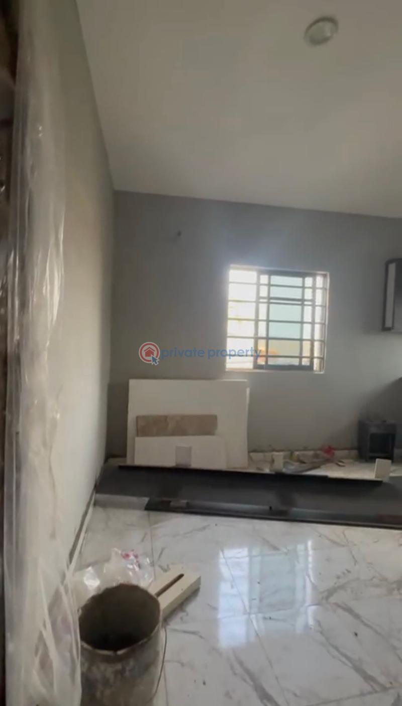 Self Contain For Rent Estate In Sholuyi Soluyi Gbagada Lagos - 0