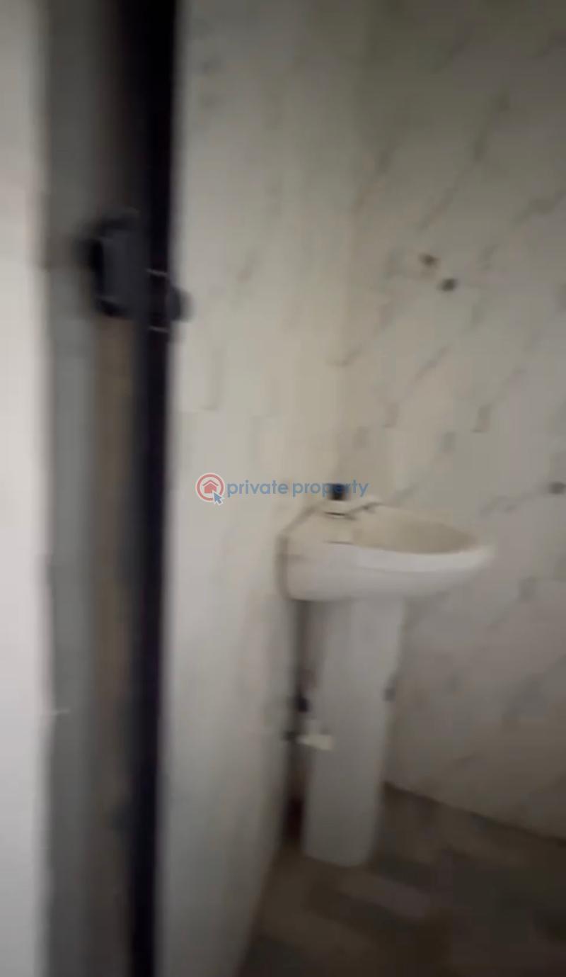 Self Contain For Rent Estate In Sholuyi Soluyi Gbagada Lagos - 2