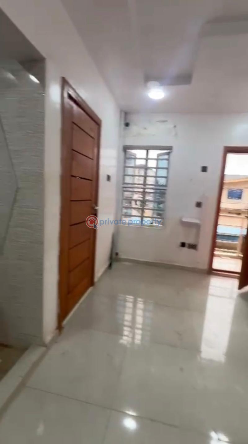 Self Contain For Rent Yaba Lagos - 1