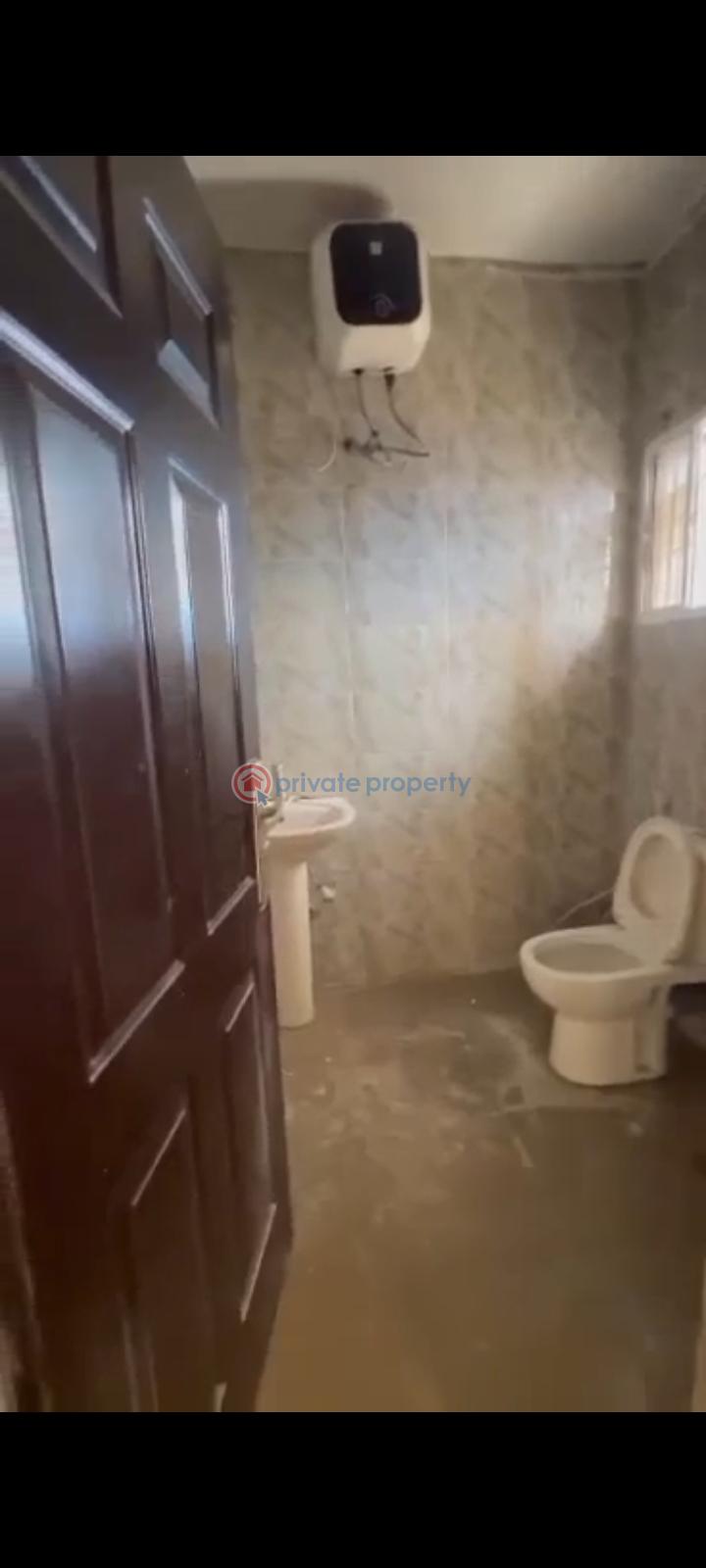 2 bedroom Block Of Flats For Rent Gilmore Jahi Abuja Phase 2  - 8