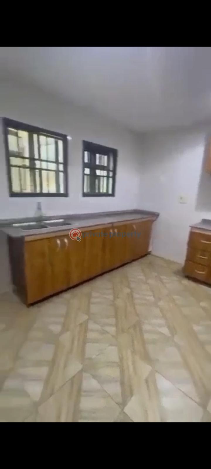 3 bedroom Block Of Flats For Rent Gilmore Jahi Abuja Phase 2  - 2