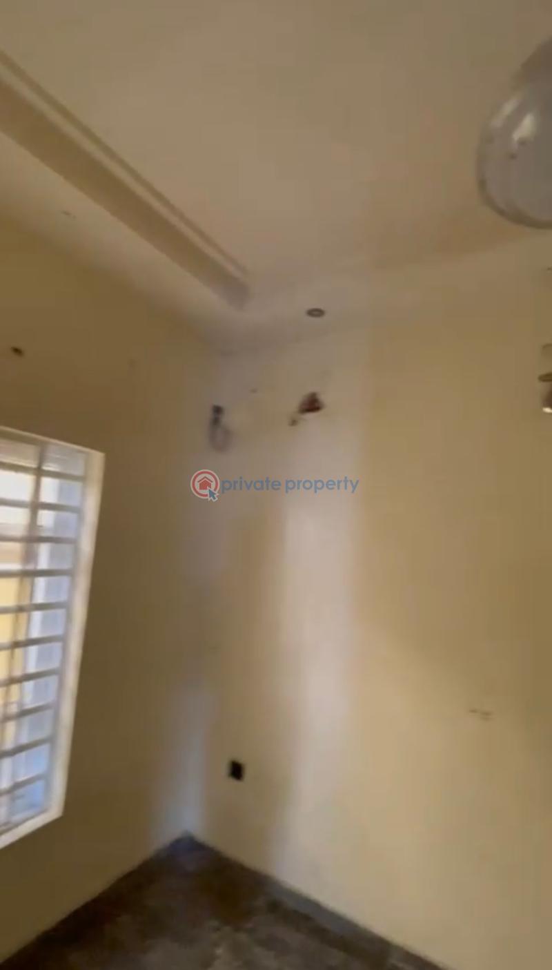 1 bedroom Mini Flat For Rent Ologolo Lekki Lagos - 3