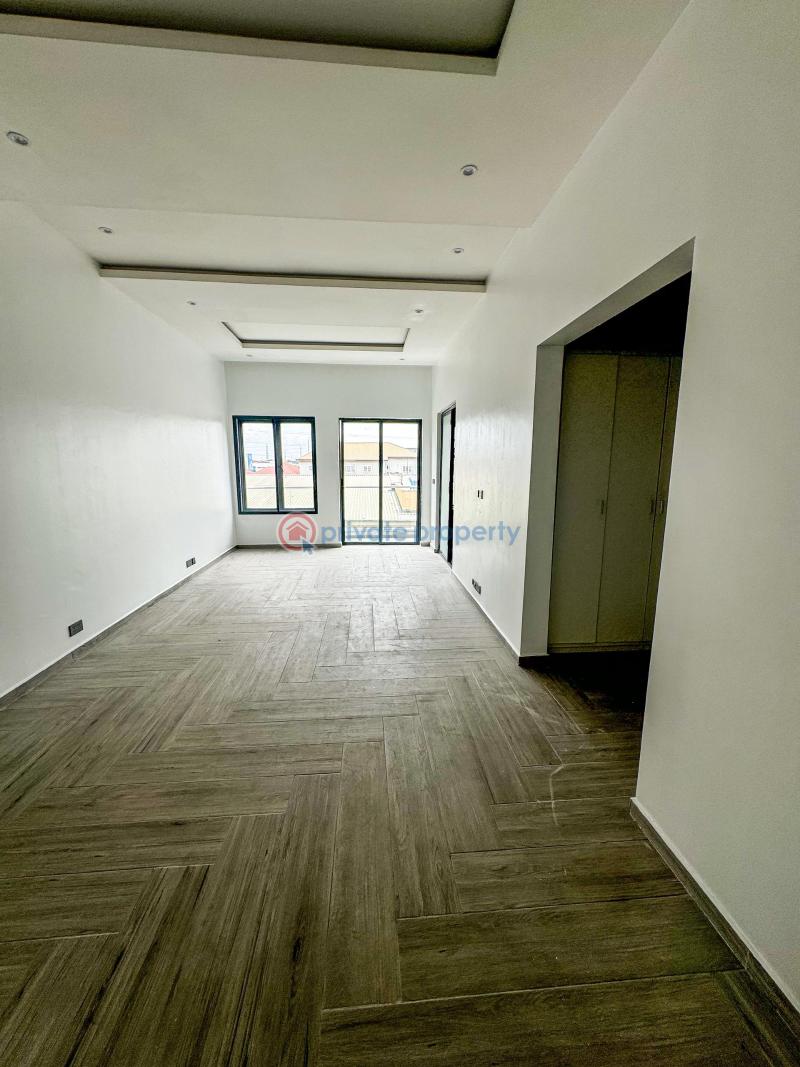 3 bedroom Flat & Apartment For Rent Lekki Phase 1 Lagos - 0