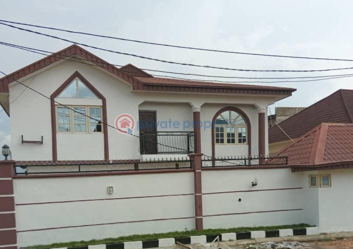 8 bedroom Detached Duplex For Sale Aree Oluyole Estate Ibadan Oyo - 0