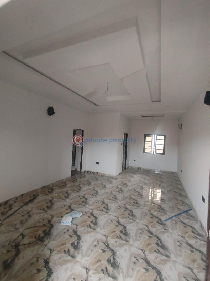 2 bedroom Block Of Flats For Rent Farm Road2, Eliozu Eliozu Port Harcourt Rivers - 5
