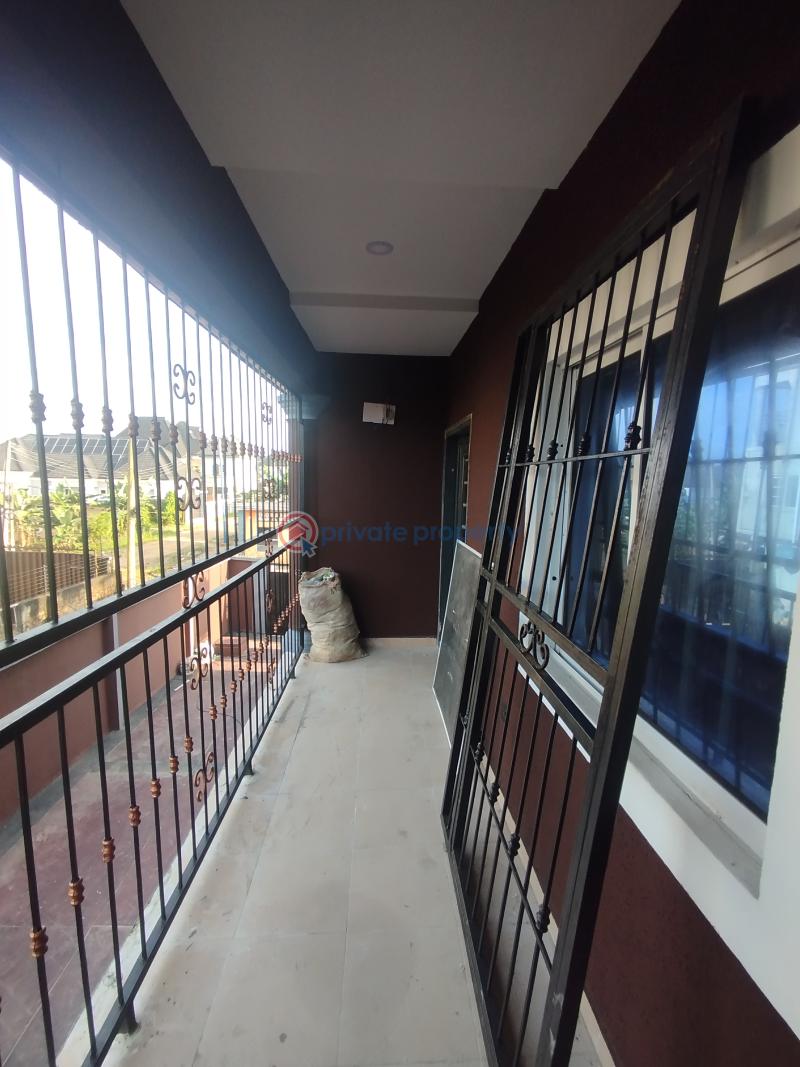 2 bedroom Block Of Flats For Rent County Garden Estate, Sars Road Port Harcourt Rivers - 6