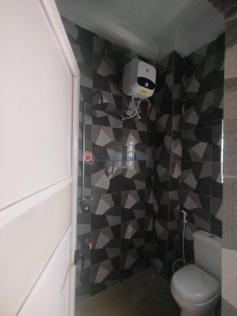 Tastefully finished two bedroom flat at sars road, portharcourt - 9 2 bedroom Block Of Flats For Rent County Garden Estate, Sars Road Port Harcourt Rivers - 9