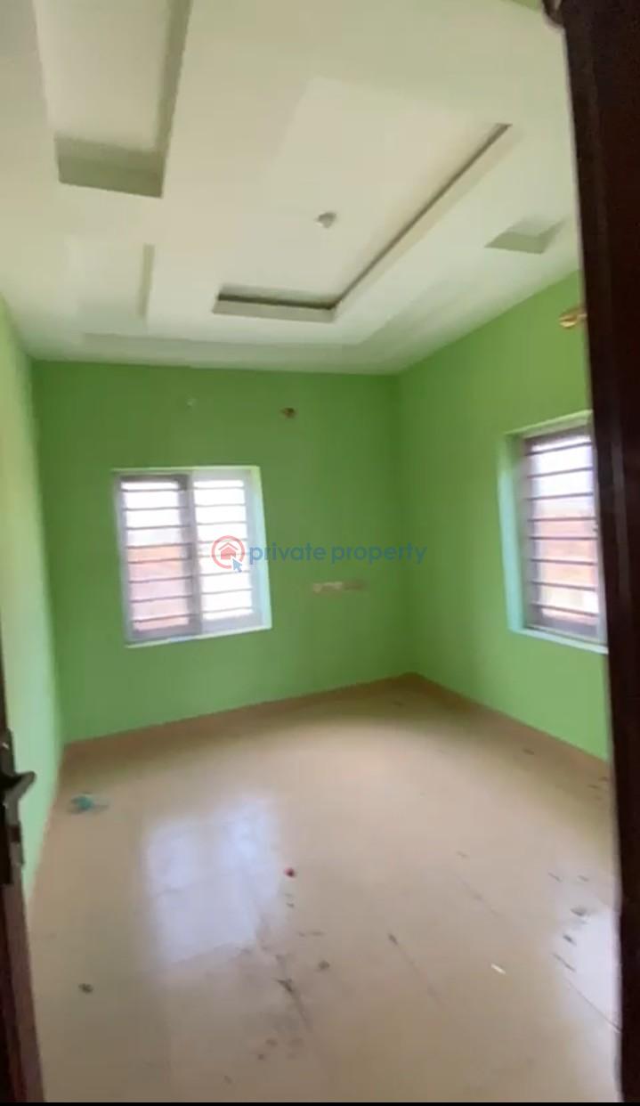 2 bedroom Block Of Flats For Rent Thinkers Corner Enugu Area  - 3
