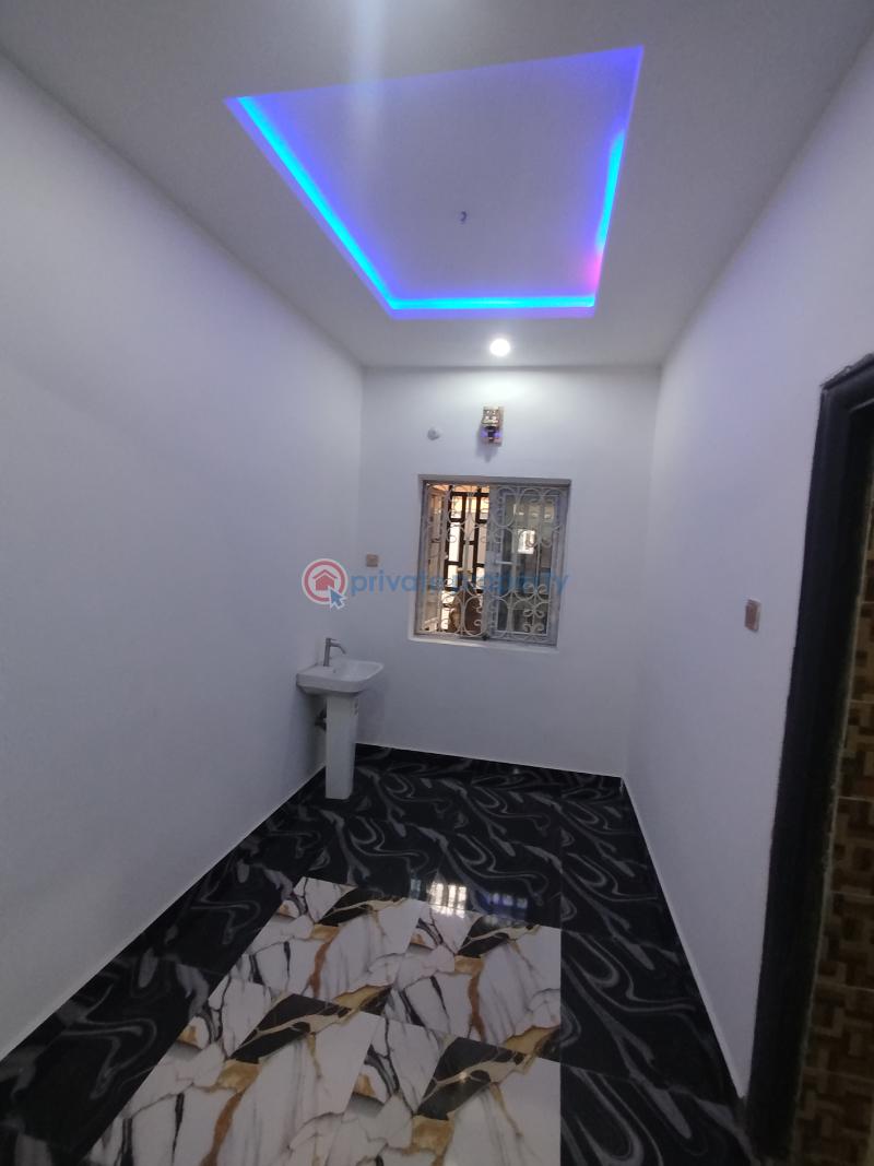 2 bedroom Block Of Flats For Rent Amaechi School Road East West Road Port Harcourt Rivers - 11