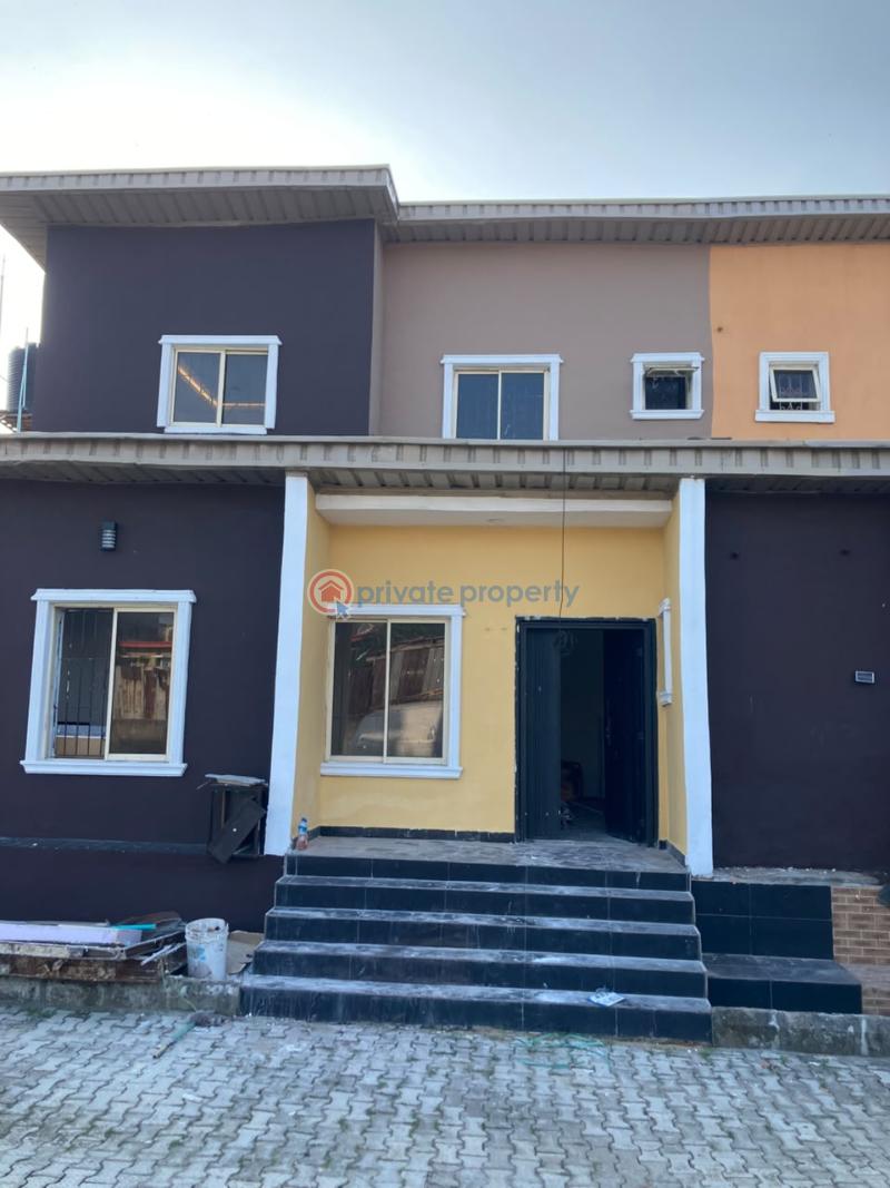 2 bedroom Flat & Apartment For Rent Acral Estate, Beside Railway Quarters/ Tejuosho / Nta Channel 10 Yaba Lagos - 1