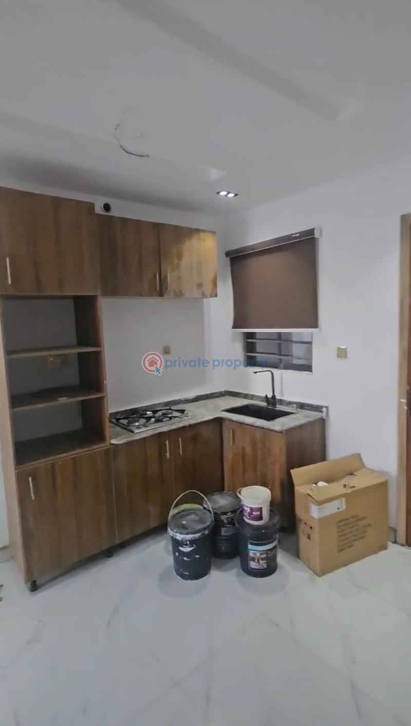 1 bedroom Mini Flat For Sale Little Road Sabo Yaba Lagos - 1