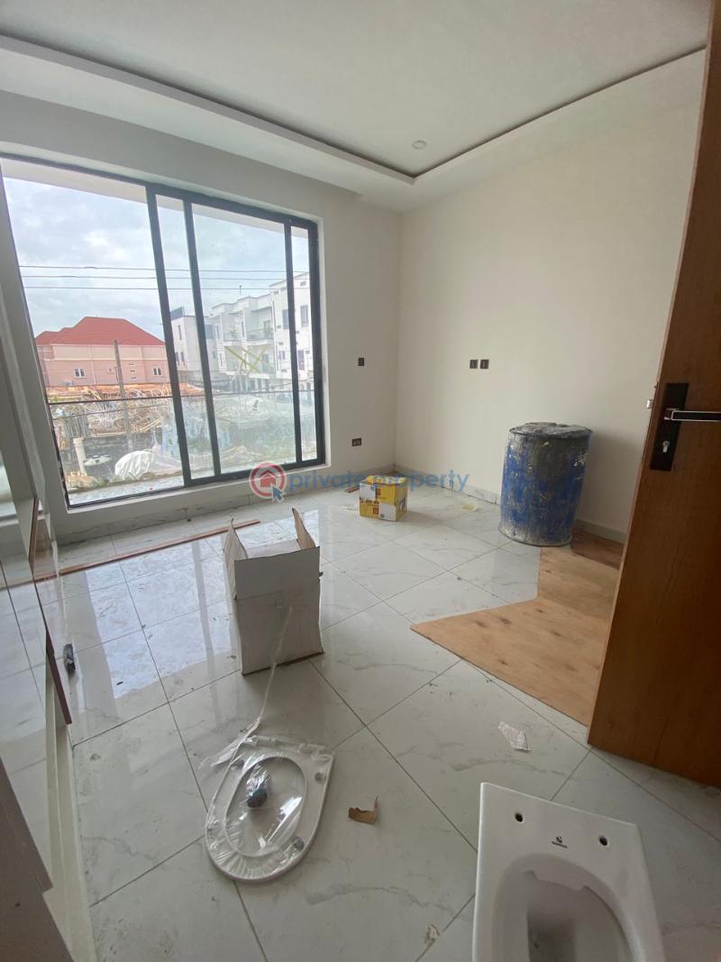 2 bedroom Block Of Flats For Sale Ikate Elegushi Lekki Lagos - 5