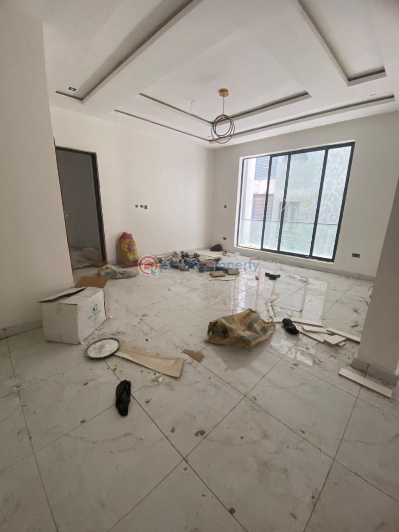 2 bedroom Block Of Flats For Sale Ikate Elegushi Lekki Lagos - 1