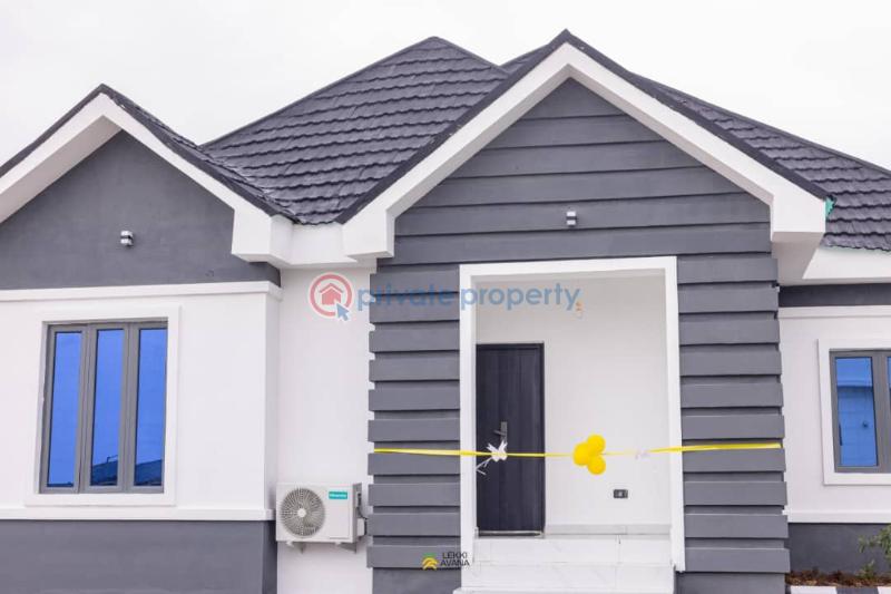 Tastefully finishing 3 /4 bedroom bungalows with swimmingpool.for sale in lekki avana bungalow & resorts - 5 4 bedroom Detached Bungalow For Sale Lekki Avana Bungalows & Resorts Estate Phase 2 Eleranigbe Road Eleran Igbe Ibeju-Lekki Lagos - 5