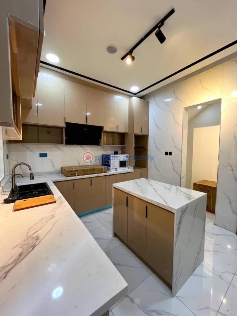 4 bedroom Semi detached Duplex For Sale Estate Lekki Lagos - 3