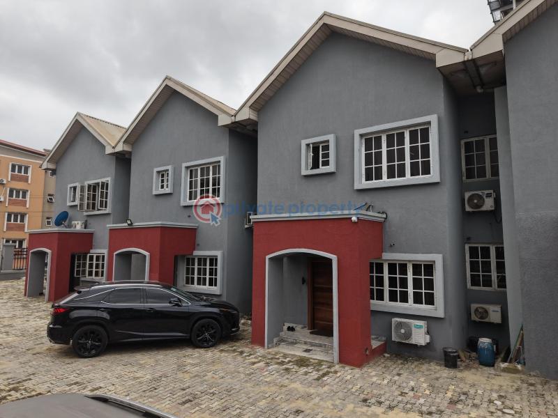 4 bedroom Flat & Apartment For Sale Gbagada Phase 1 Lagos - 0