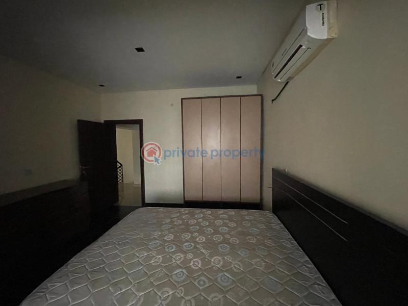 4 bedroom Flat & Apartment For Sale Gbagada Phase 1 Lagos - 13