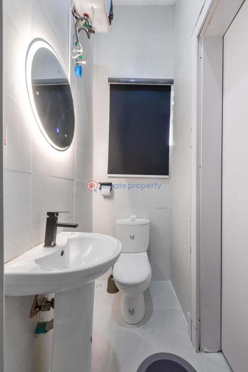 Tastefully furnished 1 bedroom apartment - 11 1 bedroom Block Of Flats Short let Emcel Lekki Phase 2 Lagos - 11