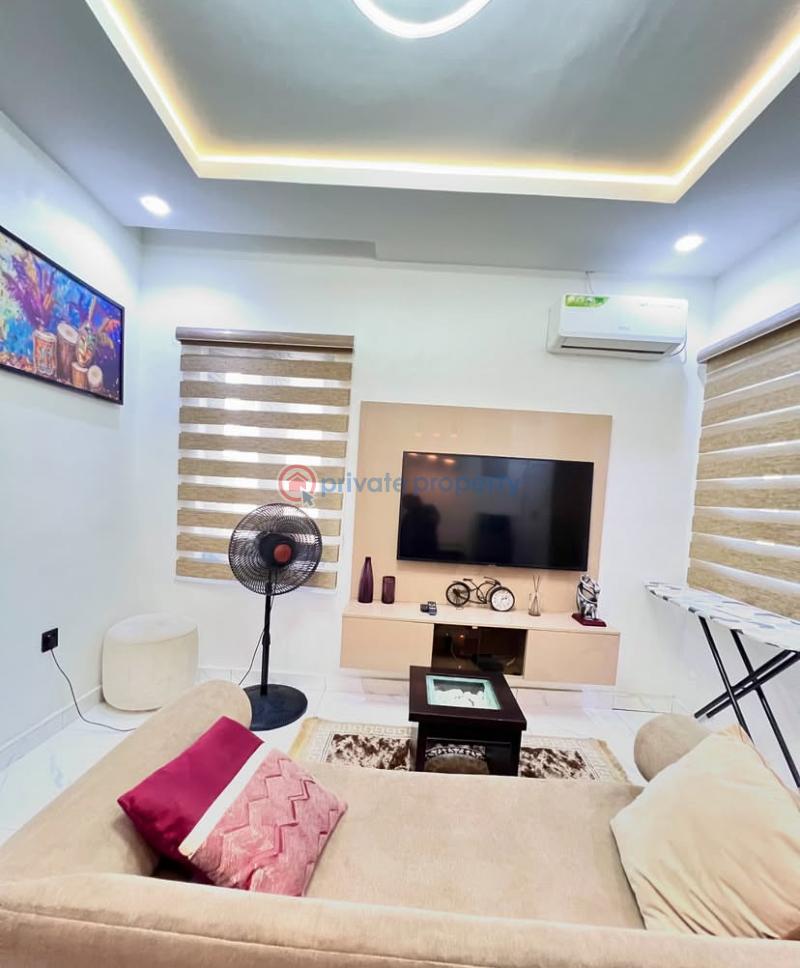 1 bedroom Mini Flat Short let Surulere Lagos - 1